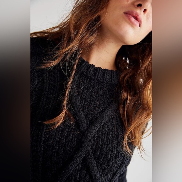 ❤️COPY - Free People Cutting Edge Cable Sweater - Picture 6 of 7